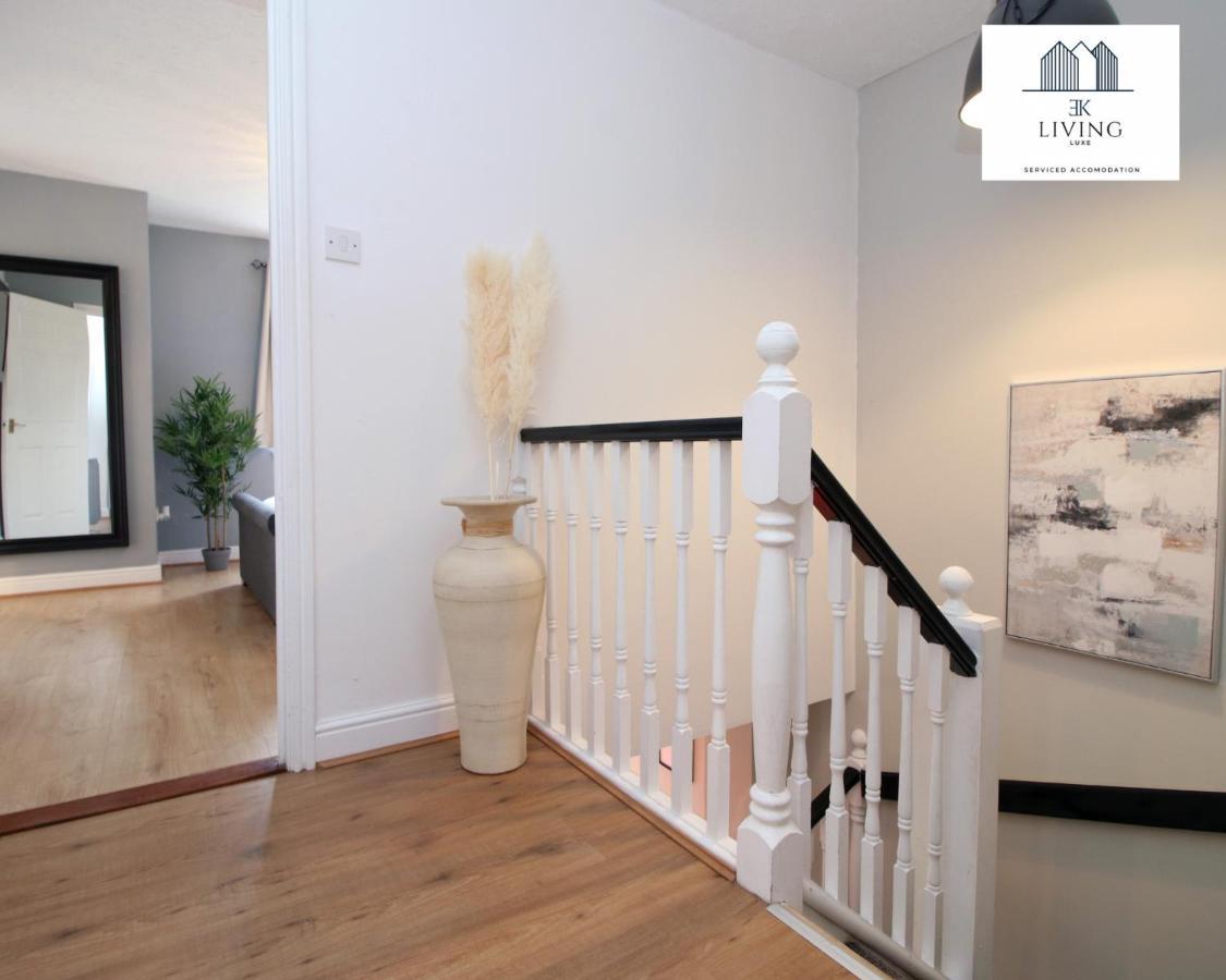 Spacious 3 Bedroom Duplex Apartment On Cardiff Bay - Free Parking & Wifi By Ekliving Luxe Short Lets & Serviced Accommodation 외부 사진